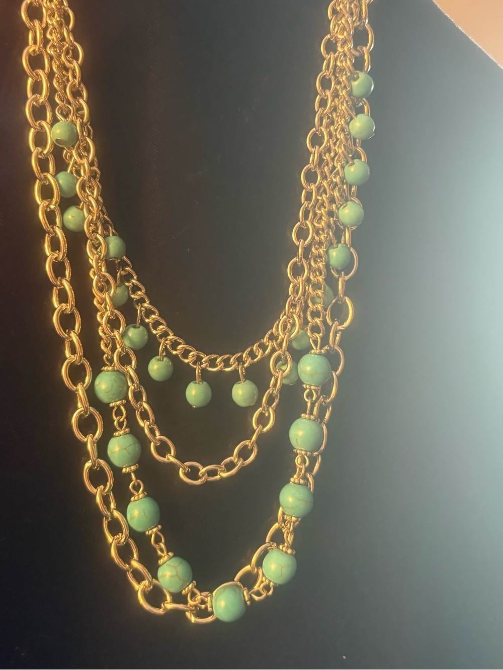 silver-Tone Multi-Strand Necklace with beautiful green Beads